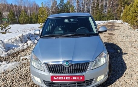Skoda Fabia II, 2011 год, 480 000 рублей, 6 фотография