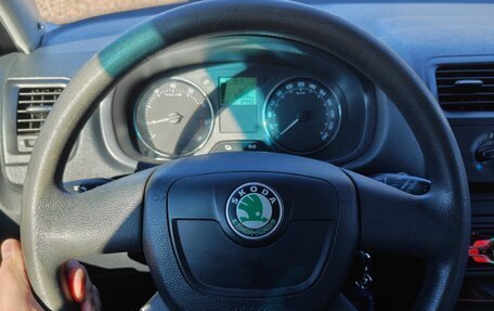 Skoda Fabia II, 2011 год, 480 000 рублей, 16 фотография