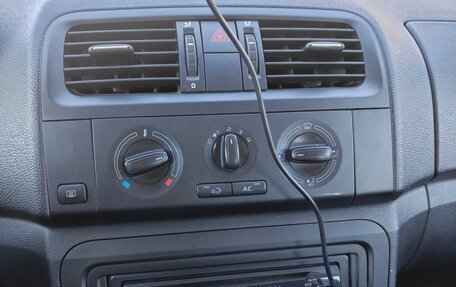 Skoda Fabia II, 2011 год, 480 000 рублей, 15 фотография