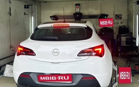 Opel Astra J, 2013 год, 1 180 000 рублей, 19 фотография