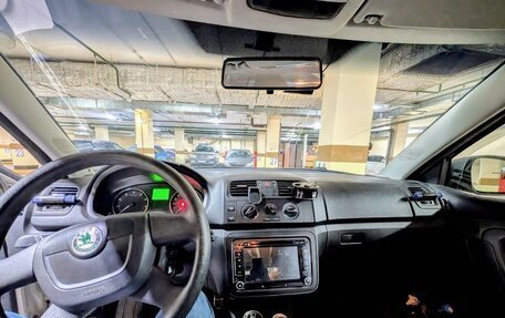 Skoda Fabia II, 2011 год, 820 000 рублей, 7 фотография