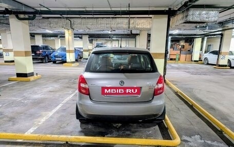 Skoda Fabia II, 2011 год, 820 000 рублей, 2 фотография