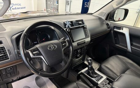 Toyota Land Cruiser Prado 150 рестайлинг 2, 2019 год, 7 299 900 рублей, 11 фотография