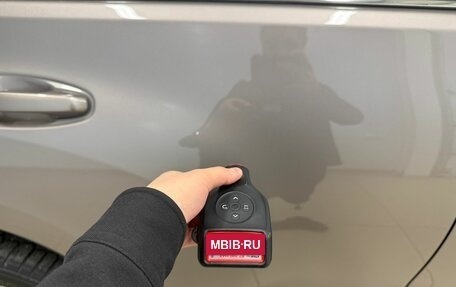 Toyota Land Cruiser Prado 150 рестайлинг 2, 2019 год, 7 299 900 рублей, 25 фотография