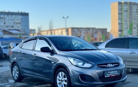 Hyundai Solaris II рестайлинг, 2014 год, 719 000 рублей, 2 фотография