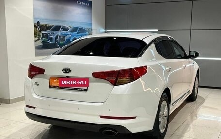 KIA K5 I рестайлинг, 2012 год, 1 200 000 рублей, 5 фотография