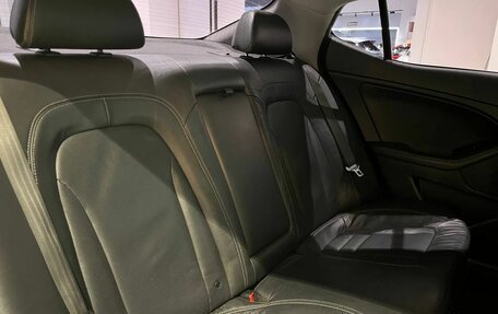 KIA K5 I рестайлинг, 2012 год, 1 200 000 рублей, 20 фотография