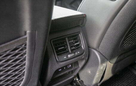 Geely Tugella FY11, 2022 год, 2 748 000 рублей, 12 фотография