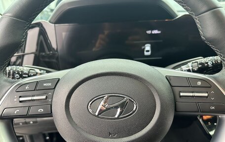 Hyundai Elantra, 2022 год, 1 560 000 рублей, 13 фотография