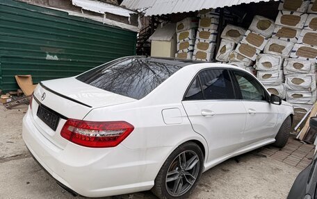 Mercedes-Benz E-Класс, 2010 год, 1 650 000 рублей, 6 фотография