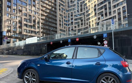 SEAT Ibiza IV рестайлинг 2, 2014 год, 785 000 рублей, 8 фотография