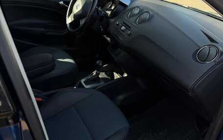 SEAT Ibiza IV рестайлинг 2, 2014 год, 785 000 рублей, 13 фотография