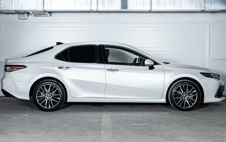 Toyota Camry, 2023 год, 3 579 000 рублей, 5 фотография