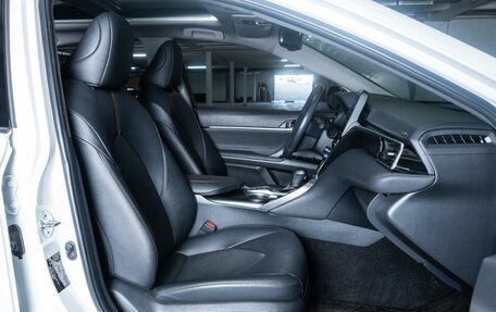 Toyota Camry, 2023 год, 3 579 000 рублей, 8 фотография