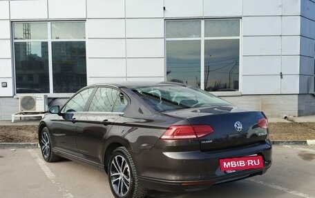 Volkswagen Passat B8 рестайлинг, 2016 год, 1 699 000 рублей, 7 фотография