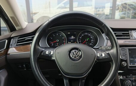 Volkswagen Passat B8 рестайлинг, 2016 год, 1 699 000 рублей, 14 фотография
