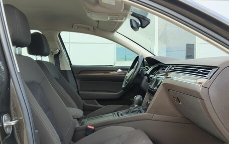 Volkswagen Passat B8 рестайлинг, 2016 год, 1 699 000 рублей, 21 фотография