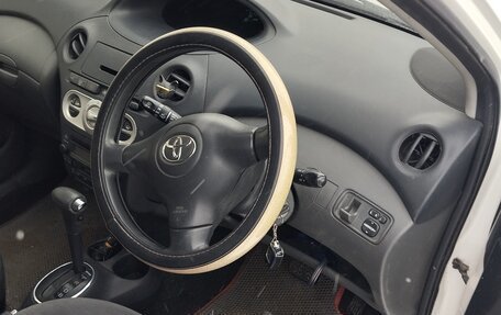 Toyota Vitz, 2003 год, 38 000 рублей, 8 фотография