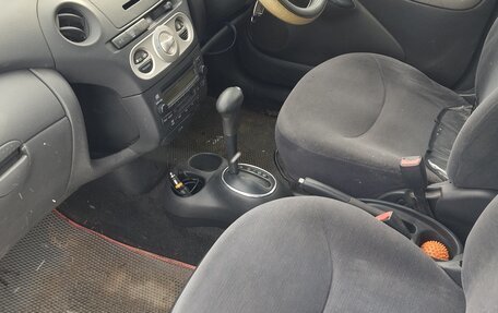 Toyota Vitz, 2003 год, 38 000 рублей, 14 фотография