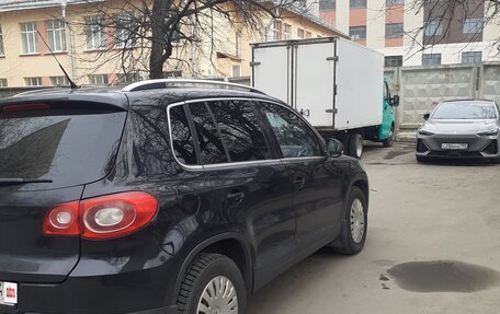 Volkswagen Tiguan I, 2009 год, 820 000 рублей, 4 фотография