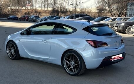 Opel Astra J, 2012 год, 1 000 000 рублей, 4 фотография