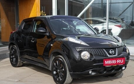 Nissan Juke II, 2011 год, 899 000 рублей, 6 фотография