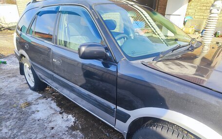 Toyota Sprinter Carib III, 1998 год, 300 000 рублей, 2 фотография