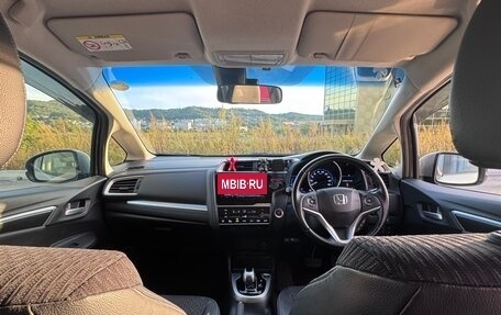 Honda Fit III, 2015 год, 820 000 рублей, 8 фотография