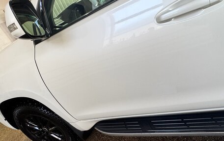 Toyota Land Cruiser Prado 150 рестайлинг 2, 2011 год, 3 300 000 рублей, 4 фотография