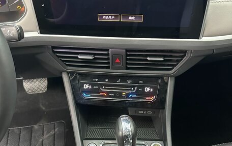 Volkswagen Bora, 2022 год, 1 780 000 рублей, 14 фотография