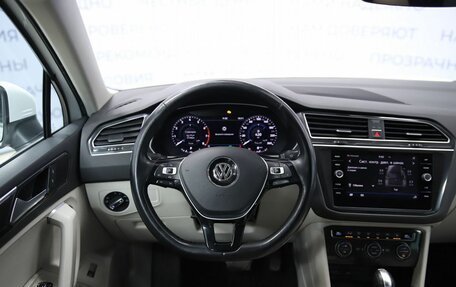 Volkswagen Tiguan II, 2017 год, 2 890 000 рублей, 13 фотография