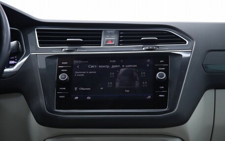 Volkswagen Tiguan II, 2017 год, 2 890 000 рублей, 14 фотография