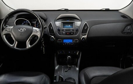 Hyundai ix35 I рестайлинг, 2013 год, 1 350 000 рублей, 19 фотография