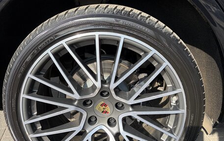 Porsche Cayenne III, 2022 год, 16 000 000 рублей, 10 фотография