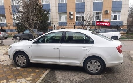 Skoda Rapid I, 2015 год, 695 000 рублей, 6 фотография