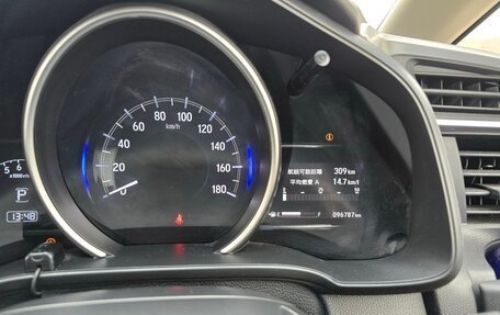 Honda Fit III, 2019 год, 1 150 000 рублей, 2 фотография