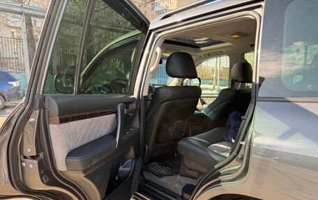 Toyota Land Cruiser 200, 2011 год, 2 950 000 рублей, 6 фотография