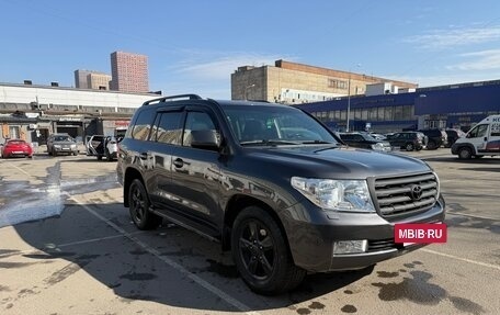 Toyota Land Cruiser 200, 2011 год, 2 950 000 рублей, 2 фотография