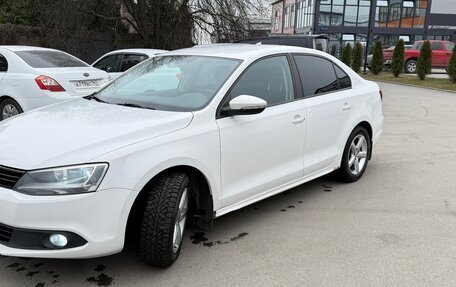 Volkswagen Jetta VI, 2014 год, 790 000 рублей, 2 фотография