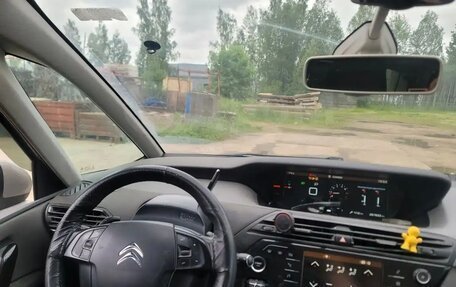 Citroen C4 Picasso II рестайлинг, 2017 год, 1 100 000 рублей, 10 фотография