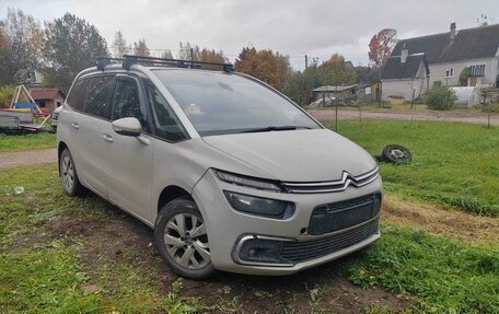 Citroen C4 Picasso II рестайлинг, 2017 год, 1 100 000 рублей, 8 фотография