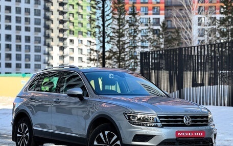 Volkswagen Tiguan II, 2019 год, 2 900 000 рублей, 10 фотография
