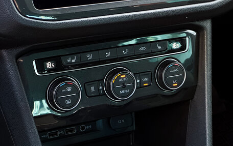 Volkswagen Tiguan II, 2019 год, 2 900 000 рублей, 26 фотография