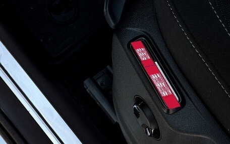 Volkswagen Tiguan II, 2019 год, 2 900 000 рублей, 16 фотография