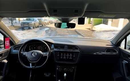 Volkswagen Tiguan II, 2019 год, 2 900 000 рублей, 34 фотография