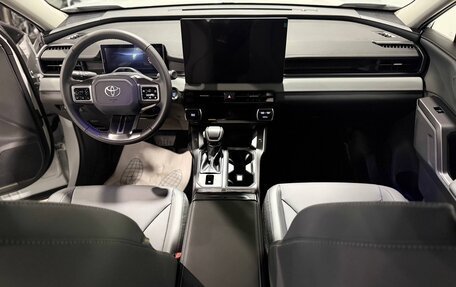 Toyota RAV4, 2026 год, 4 790 000 рублей, 33 фотография