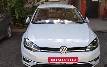 Volkswagen Golf VII, 2018 год, 2 500 000 рублей, 9 фотография