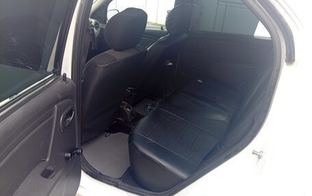 Renault Logan I, 2012 год, 190 000 рублей, 5 фотография