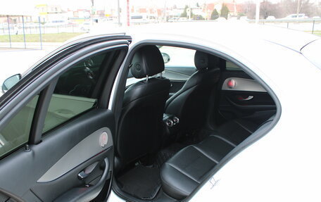 Mercedes-Benz E-Класс, 2018 год, 2 099 000 рублей, 13 фотография