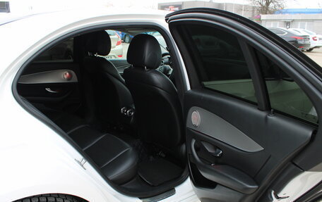 Mercedes-Benz E-Класс, 2018 год, 2 099 000 рублей, 16 фотография